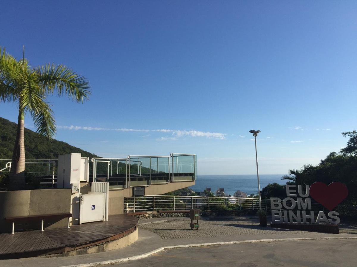 Morada Pinheiro 160M Da Praia Bombinhas Luaran gambar